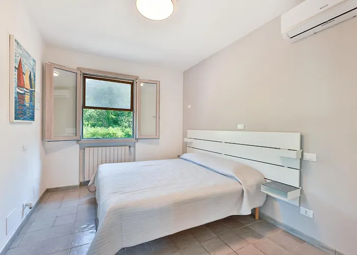 Villa Lorenzo - Goelba Nisporto